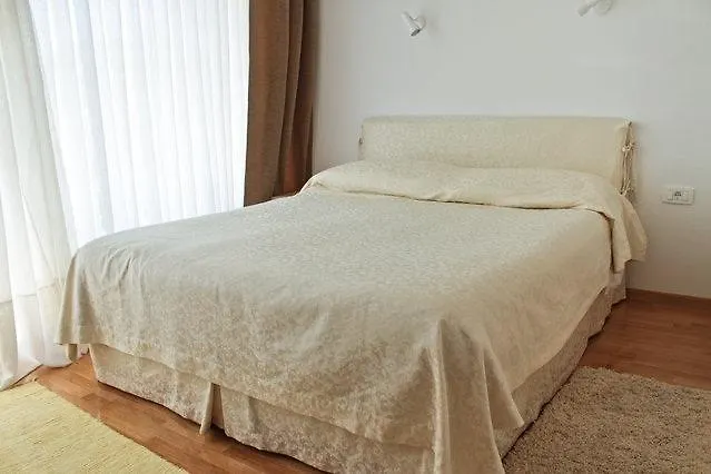 Bianca Beach Apartments Split Croatia