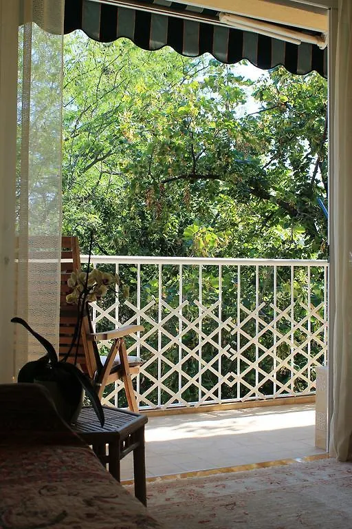 Bianca Beach Apartments Split