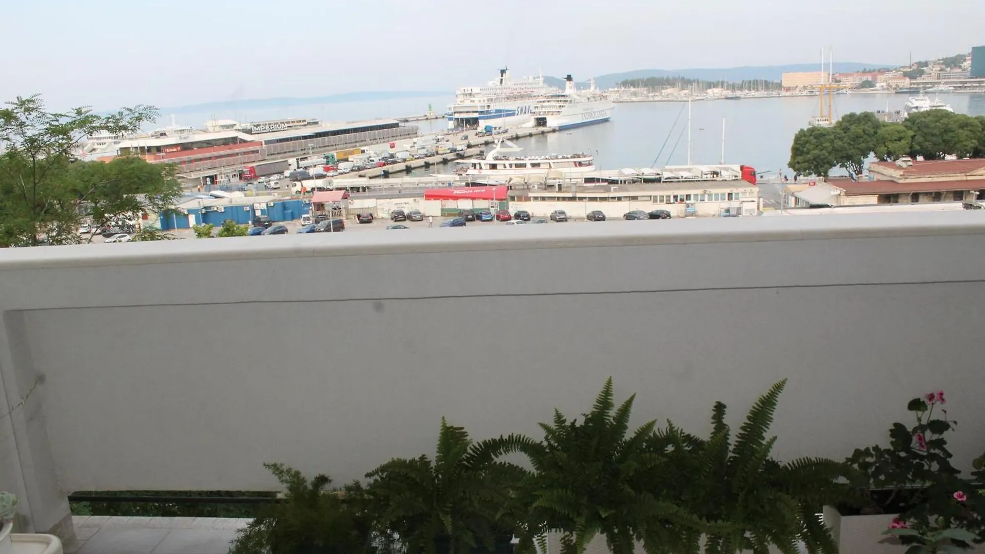Bianca Beach Apartments Split